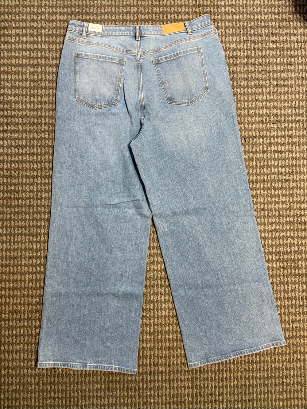 PINK Victoria's Secret NWT  HIGH RISE Straight Jeans WIDE LEG 20 new